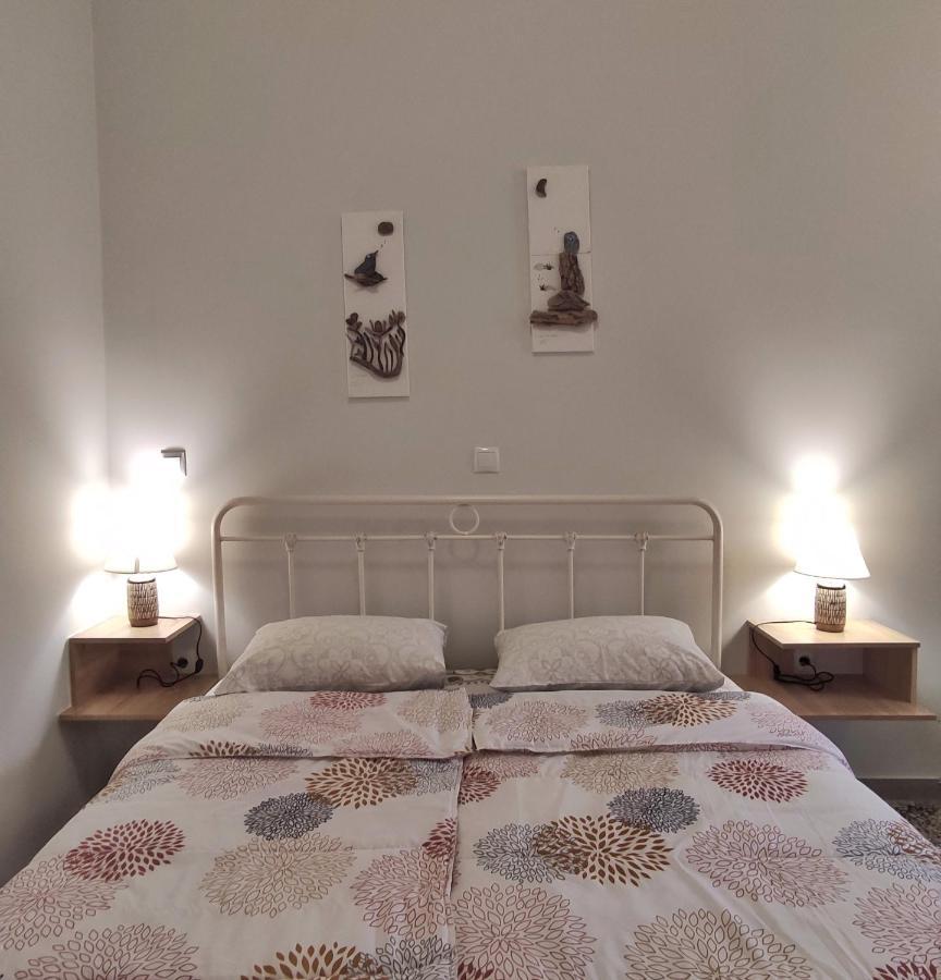 Garnet 1 Apartman Kalamáta Kültér fotó