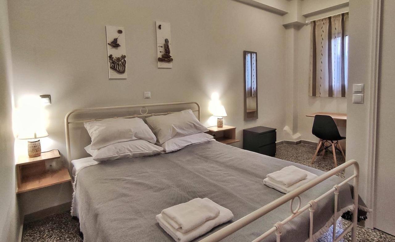 Garnet 1 Apartman Kalamáta Kültér fotó