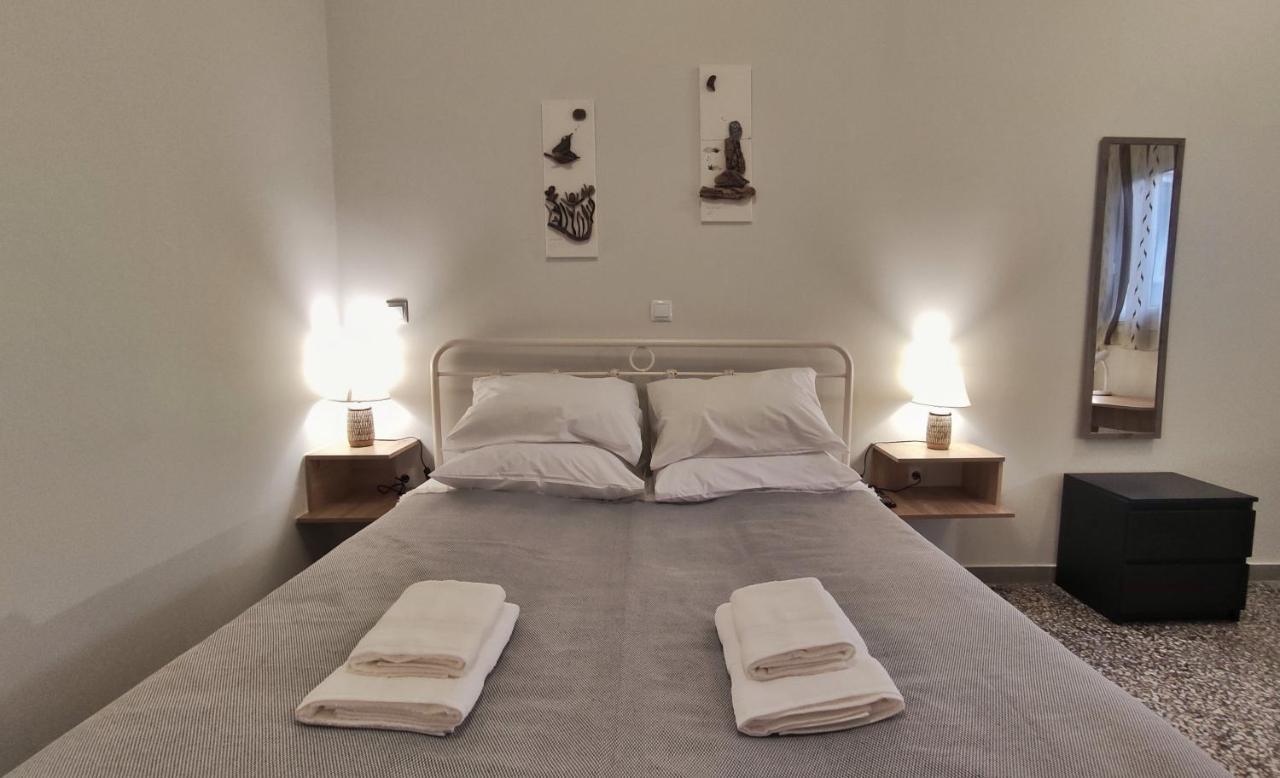 Garnet 1 Apartman Kalamáta Kültér fotó
